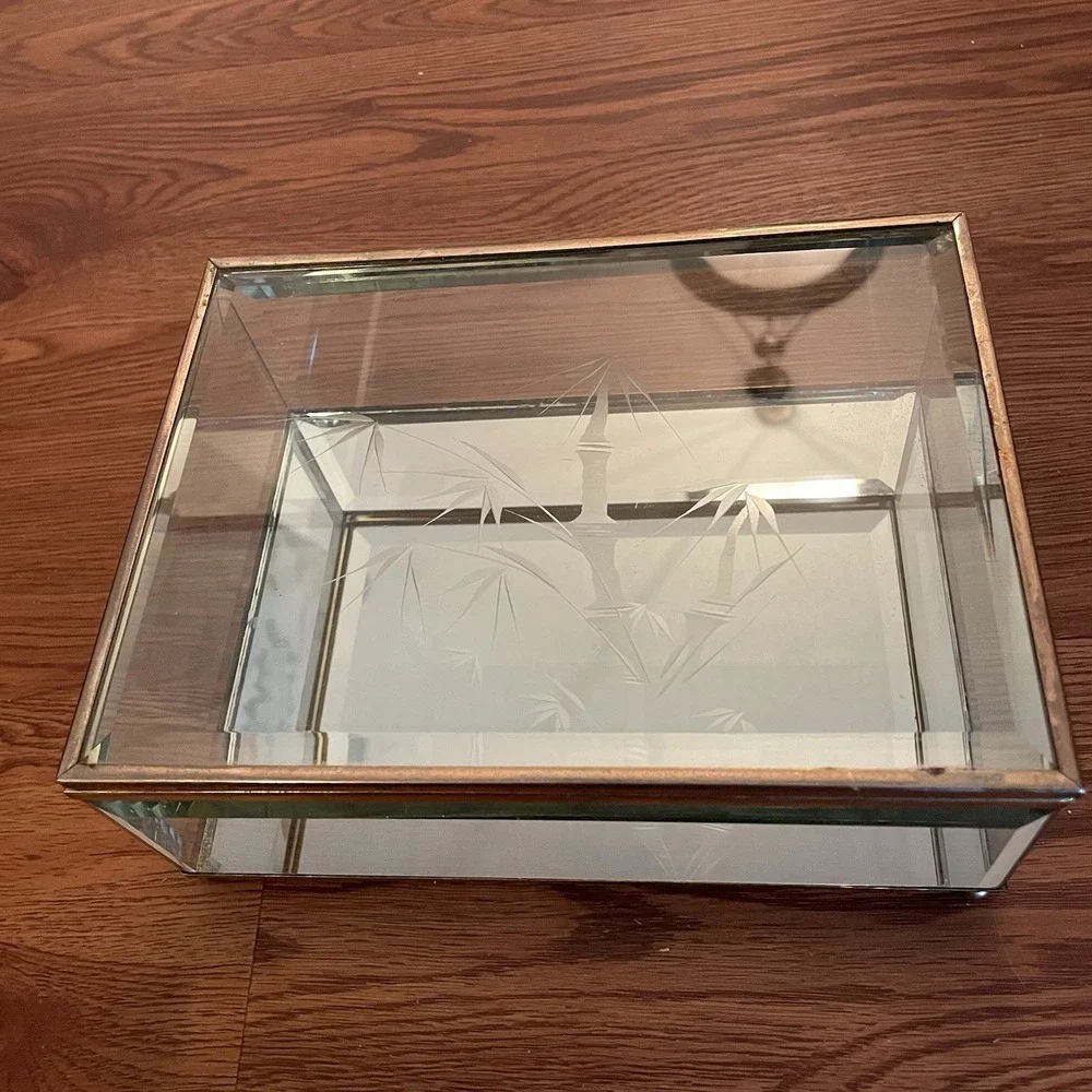 1980s Vintage Etched Bamboo Glass & Brass Jewelry Casket Box 8